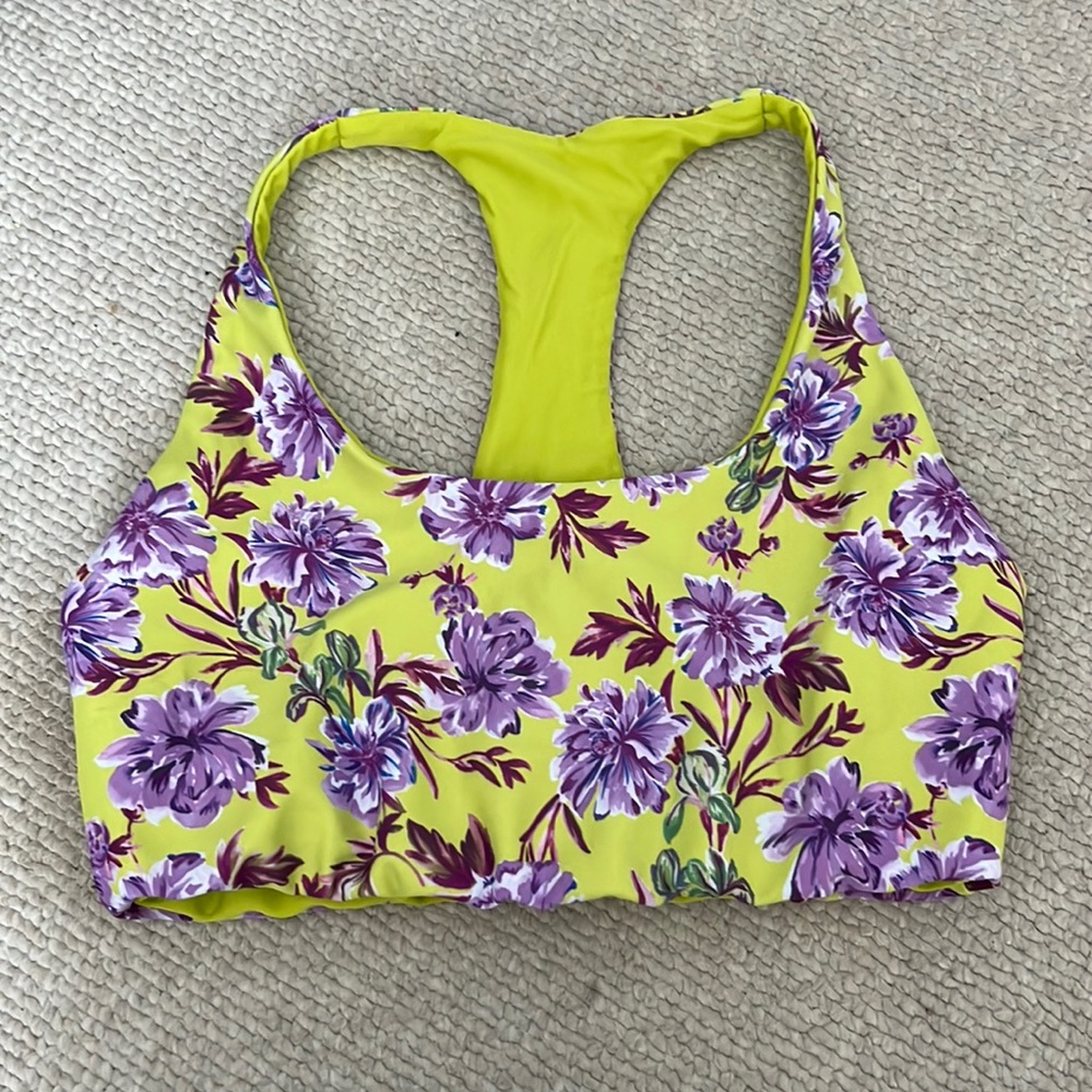 Beach riot sportsbra